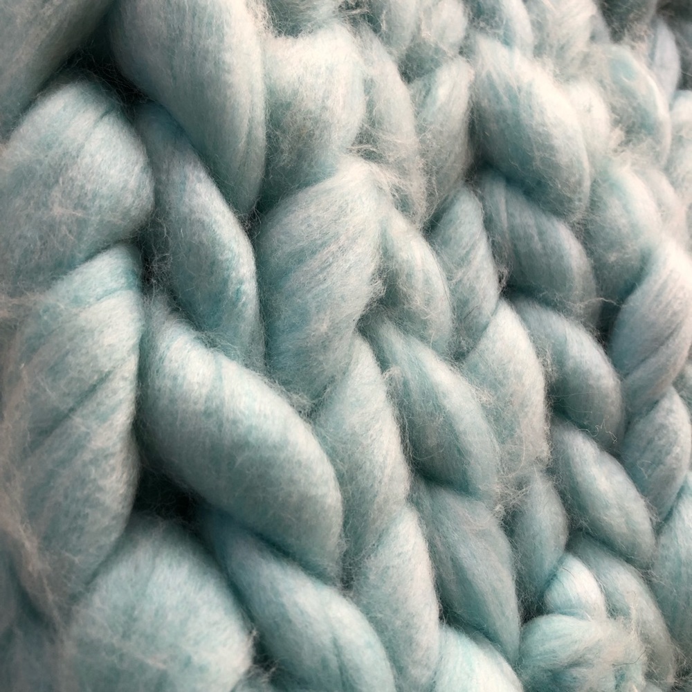 Handcrafted Dusty Baby Blue Chunky Merino Wool Tassel Blanket Decor Cozy Blanket - Picture 6 of 15